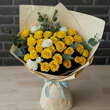 Букет цветов из:  Розы в Ивантеевке