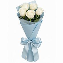 Букет 5 Белых роз Проуд в Ивантеевке