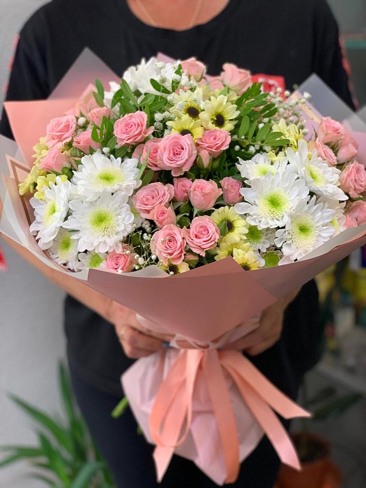 Букет цветов из: Розы и Хризантемы в Ивантеевке