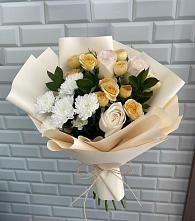 Букет цветов из:  Розы и Хризантемы в Ивантеевке