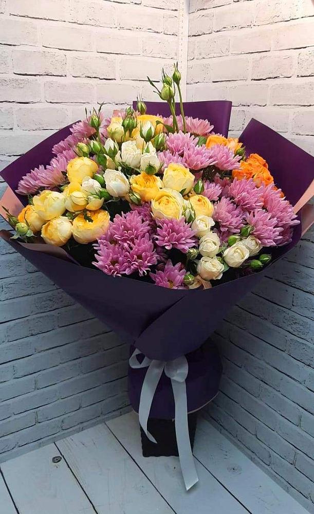 Букет цветов из: Хризантемы и Розы в Ивантеевке