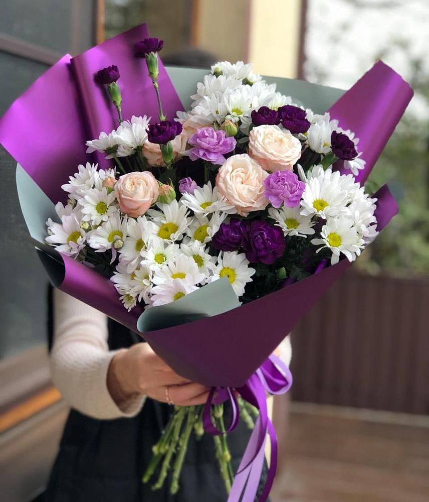 Букет цветов из: Хризантемы, Гвоздики и Розы в Ивантеевке