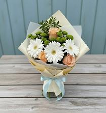 Букет цветов из:  Герберы, Розы и Хризантемы в Ивантеевке