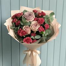 Букет цветов из:  Гвоздики и Розы в Ивантеевке